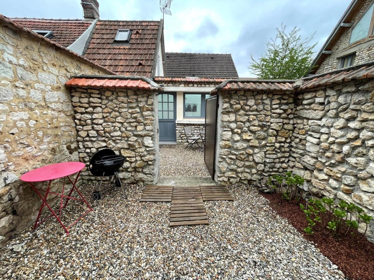 Maison Climatisee Avec Jardin Vernon  Exteriör bild